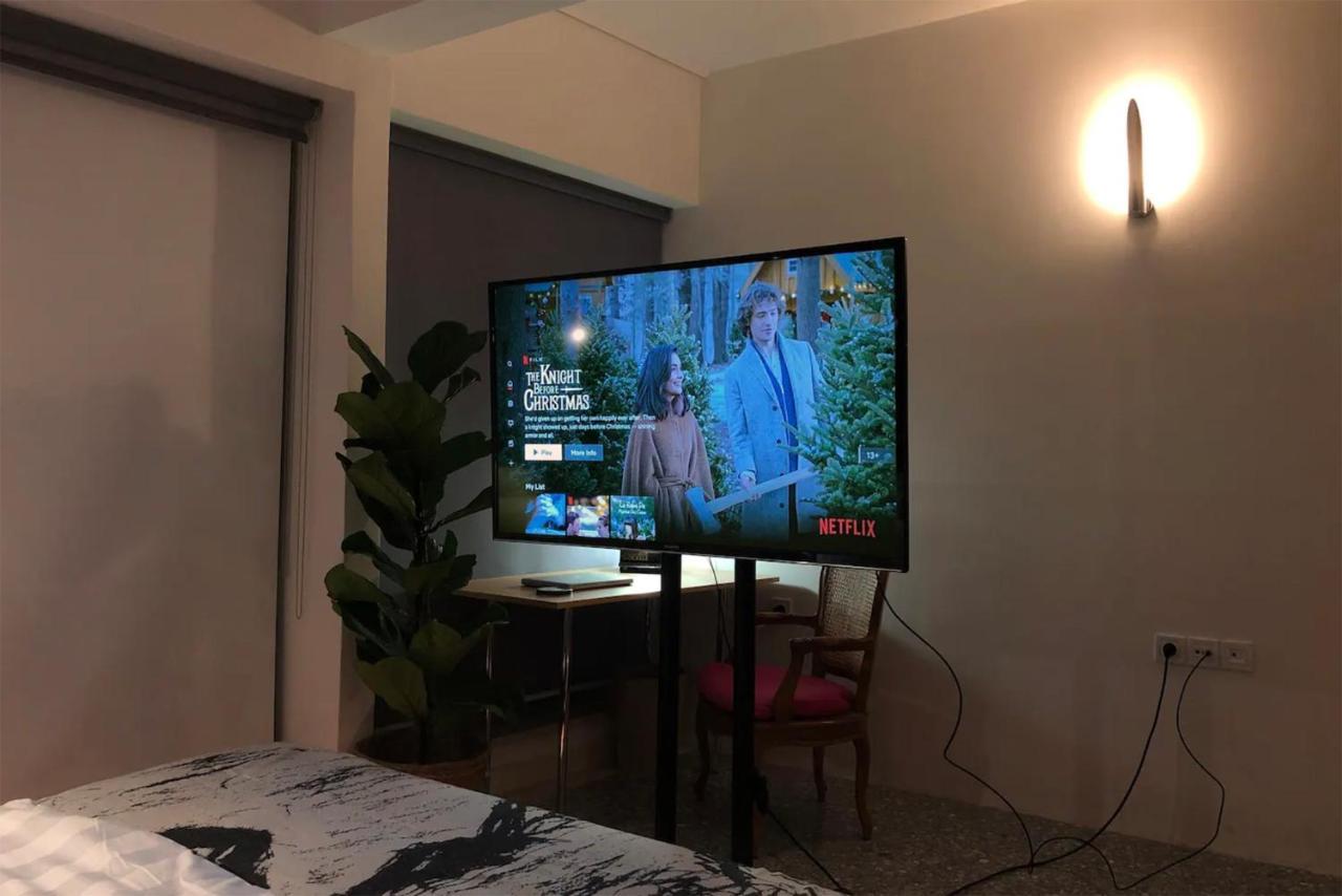 Am16 Suites Атина Екстериор снимка