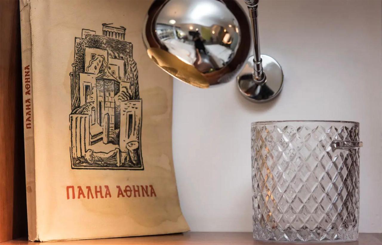 Am16 Suites Атина Екстериор снимка